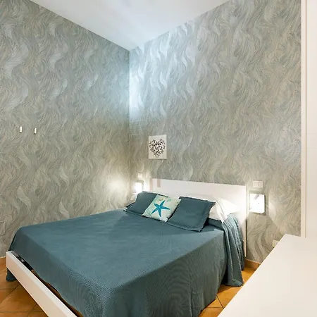 Dimore Anny 레이타니